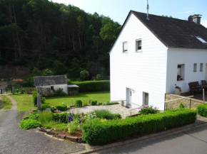 Apartment close to hiking and cycling trails